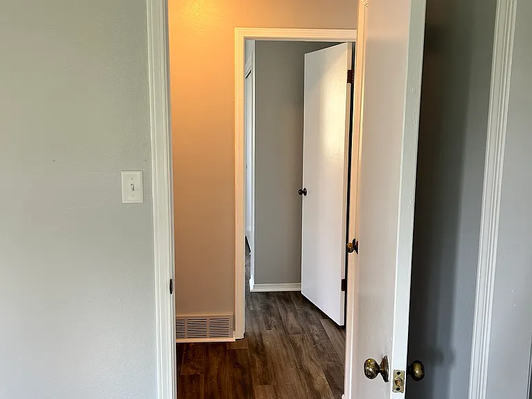 1397 Yank St — Photo 12