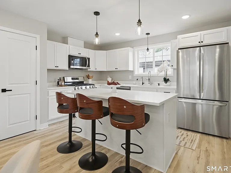 409 Prospect Ave #4 — Photo 7