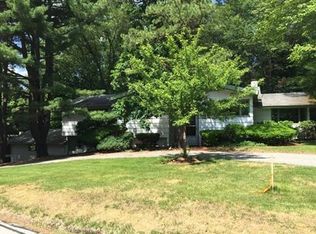 3 Fiske Rd, Lexington, MA 02420