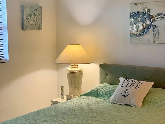 3rd image of 520 Palm Springs Blvd APT 107