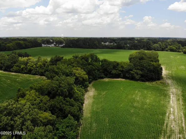 Airport Rd, Bennettsville, SC 29512