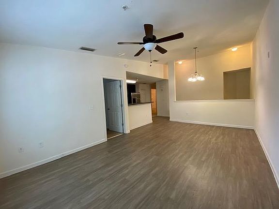 3rd image of 7039 Deer Lodge Cir Unit 109