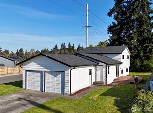 1716 Young St, Elma, WA