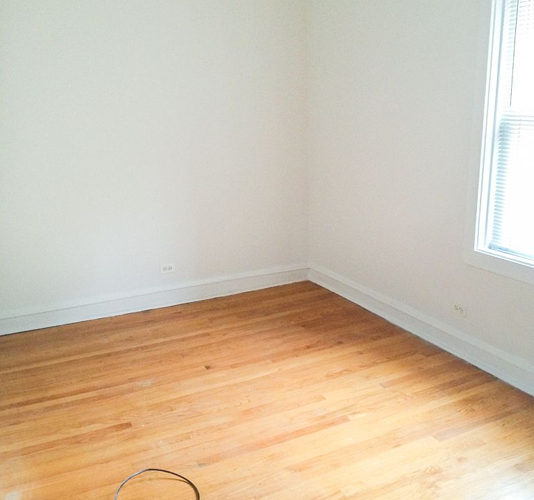 1st image of 1461 W Byron St #1463-3C