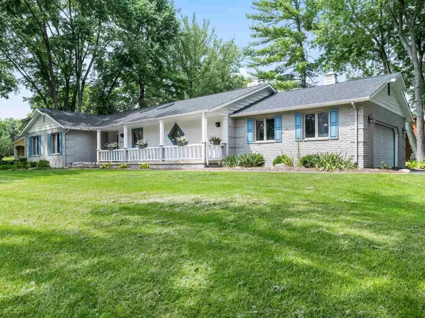 1320 King Arthur Dr, Lafayette, IN 47905