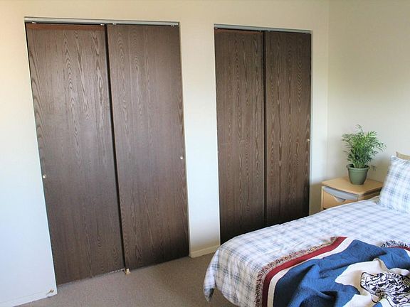 3rd image of 1101 Downey St APT 1-7