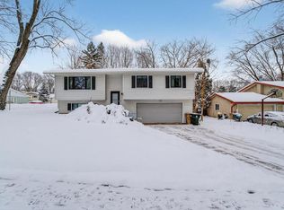 1401 Lucy Ln, Madison, WI 53711