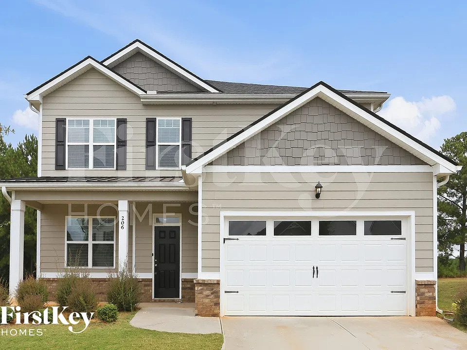 206 Graham Campbell Ln