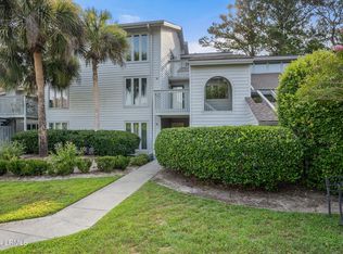 9 Marsh Harbor Dr #F, Beaufort, SC 29907