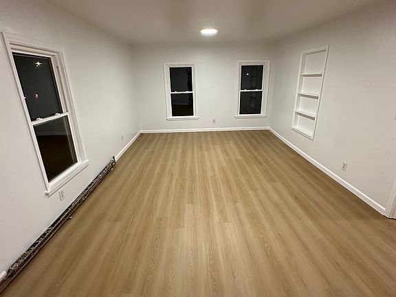 5th image of 51 Foster St