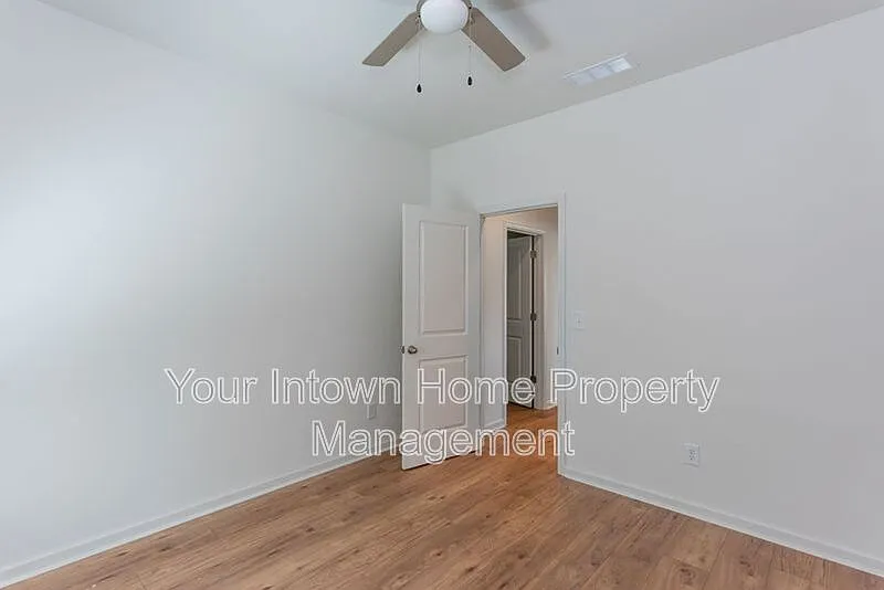 2 bed, 1.0 bath, 711 sqft, $1,475 — Photo 4