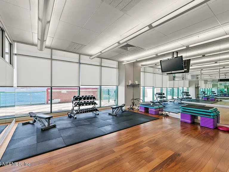 1431 Riverplace Blvd #2302 — Photo 34