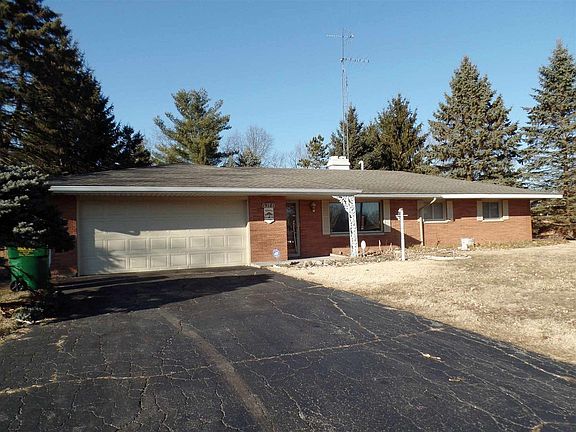 2nd image of 19181 Montrose Dr