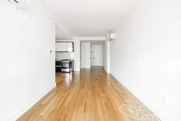 Rented by Twin Group | media 23