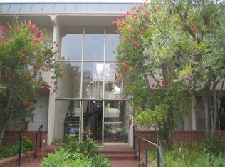 11920 Mayfield Ave APT 1, Los Angeles, CA 90049