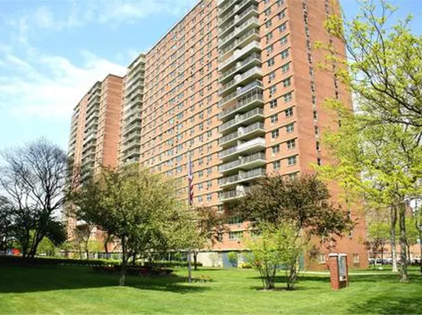 Trump Village Section 4
