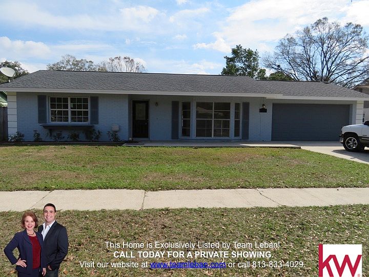 2nd image of 2212 Pavilion Pl
