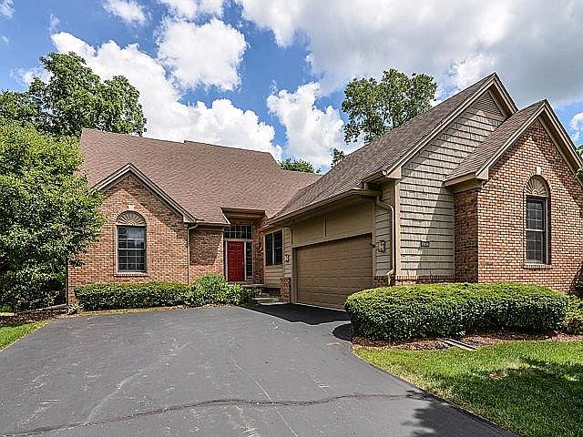 1st image of 4685 Sawgrass Dr E