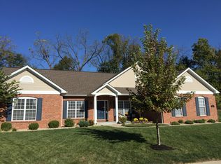 1022 Nottinghill Dr, O'Fallon, IL 62269