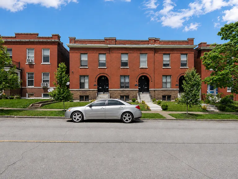 3521-25 Utah — Photo 2