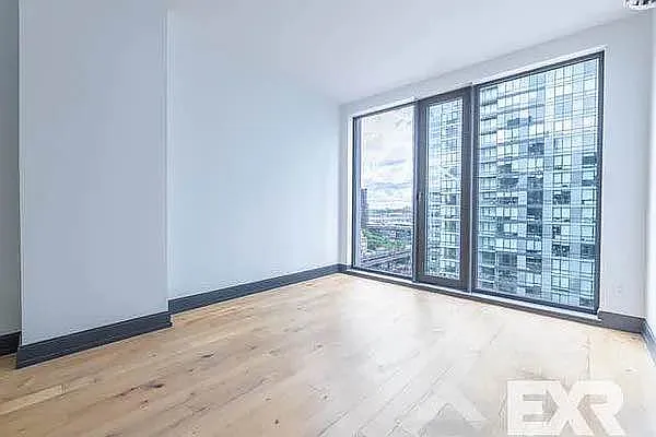 Rented by The KCI Group | media 2