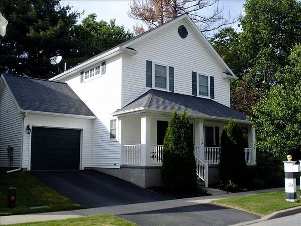 1st image of 27 Horseshoe Dr