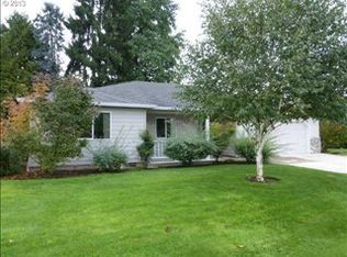 819 E Jefferson St, Stayton, OR 97383