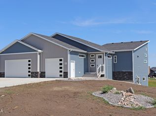 14001 Trail Boss Way, Bismarck, ND 58503