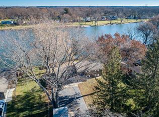 7265 Bergstrom Rd, Rockford, IL 61103