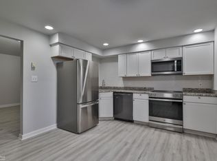 353 Broad St APT 5, Emmaus, PA 18049