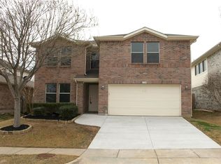 2228 Maplecrest Dr, Little Elm, TX 75068