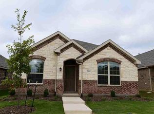1560 Alamandine Ave, Crossroads, TX 76227