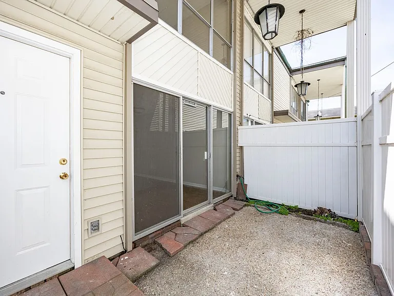 454 W Parker Blvd #A10 — Photo 14