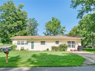 5 S Pollard Ave, Fayetteville, AR 72701
