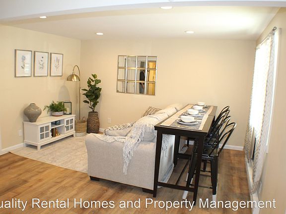 2nd image of 5247 Harold Dr APT 21