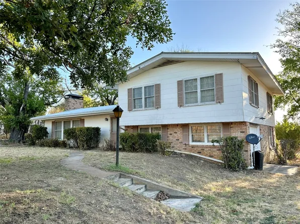 915 Old Stephenville Hwy, Hico, TX 76457