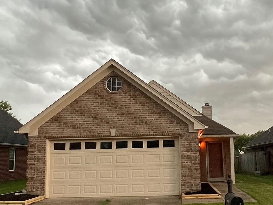 1st image of 5676 Kayla Dr