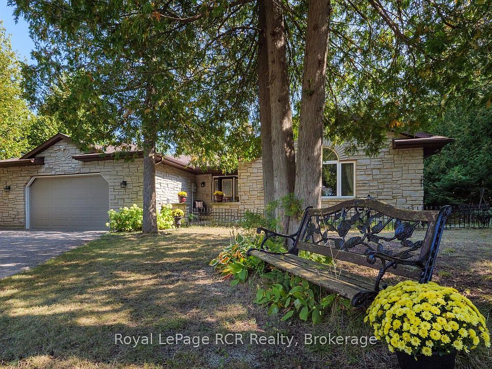 1st image of 55 Shamrock Blvd