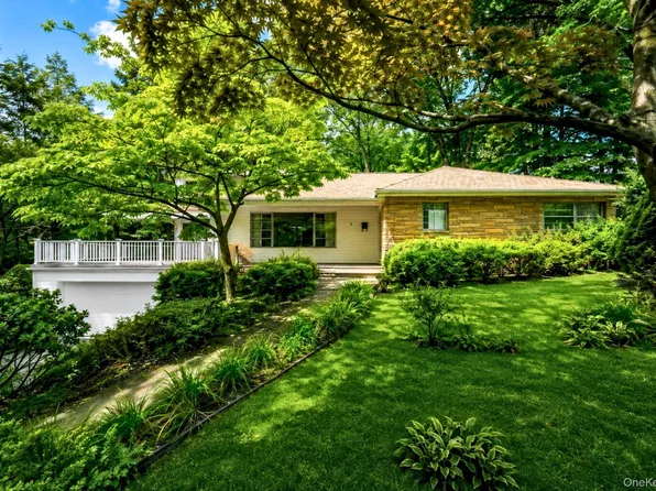 5 Lakeview Avenue, Sleepy Hollow, NY 10591