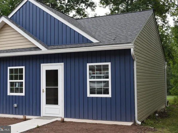 2101 Hill Rd APT 40, Sellersville, PA 18960
