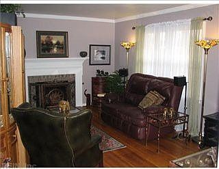 3rd image of 109 Oslo Ct