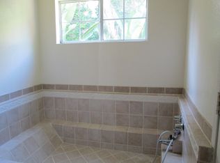 22653 Margarita Dr, Woodland Hills, CA 91364
