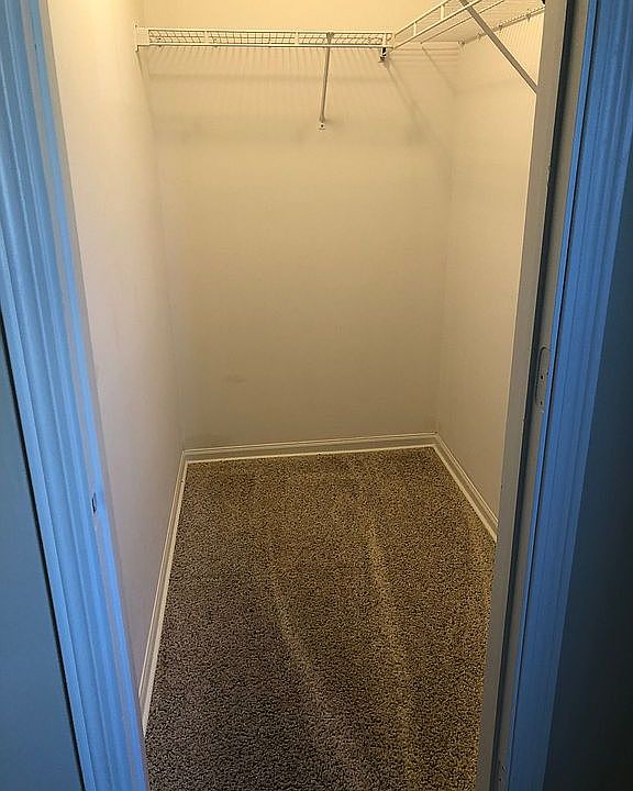Bedroom 3 walk-in closet