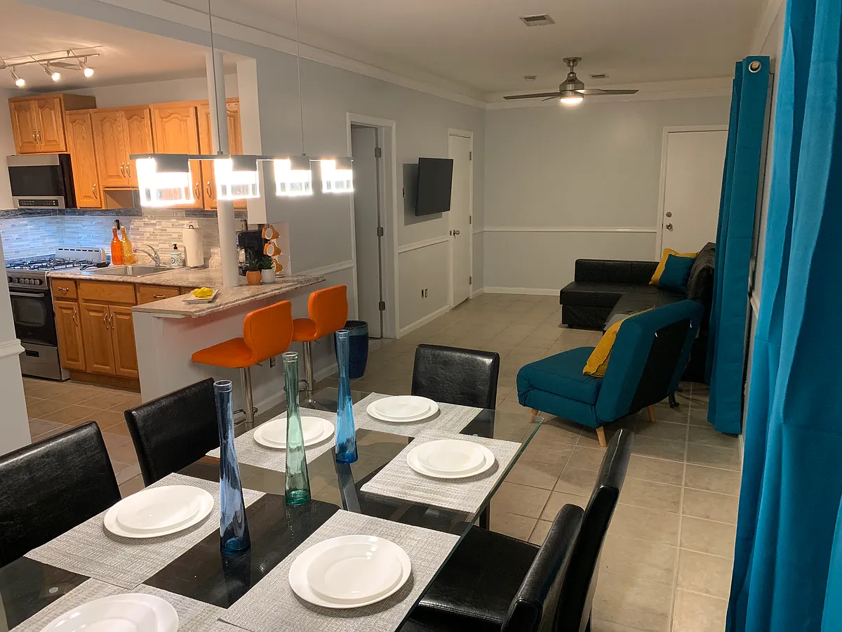 Living space - 36th St