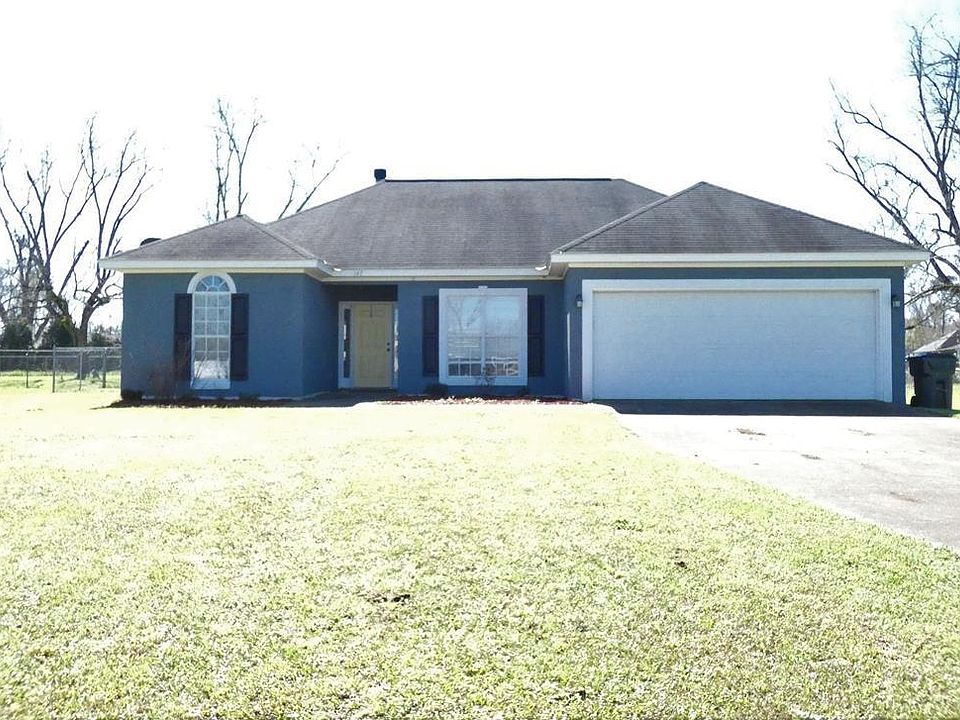 1st image of 147 Paloma Dr