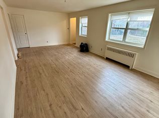 223 Arlo Rd #1A, Staten Island, NY 10301