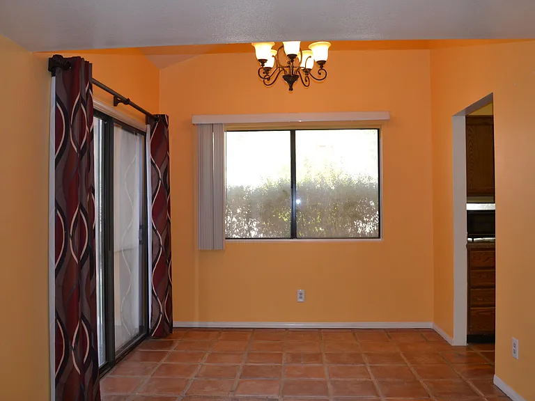 4648 W Harrison St — Photo 6