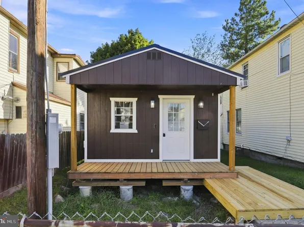 146 W Piedmont St, Keyser, WV 26726