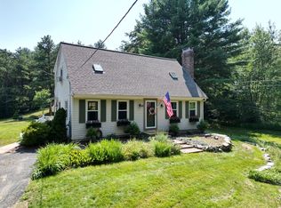 58 Hartford Ave S, Upton, MA 01568