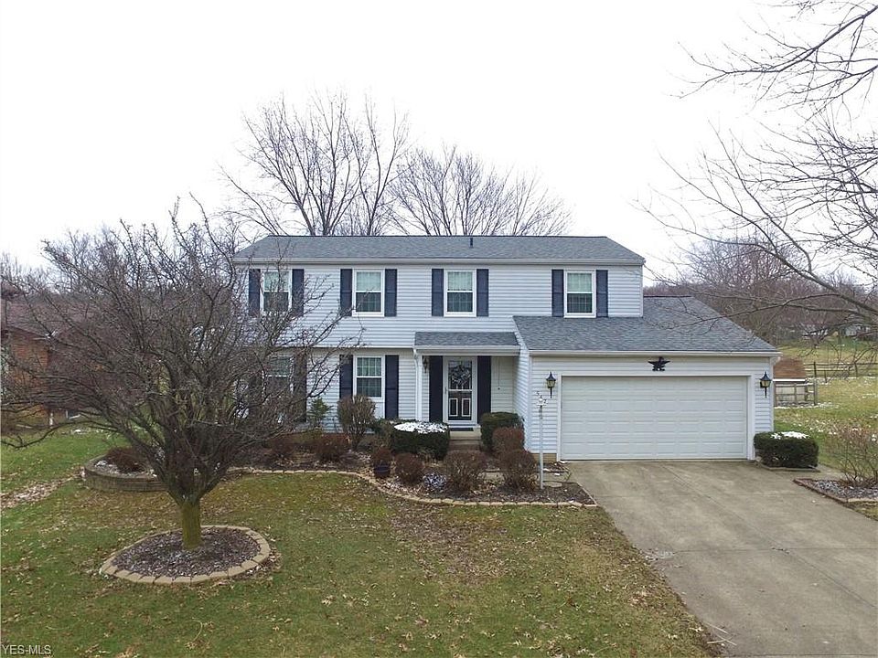 1st image of 547 Linden Dr
